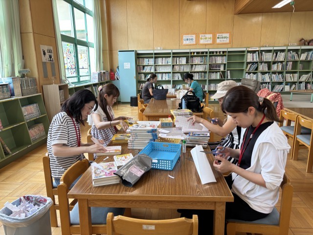 図書整備サポーターのみなさん