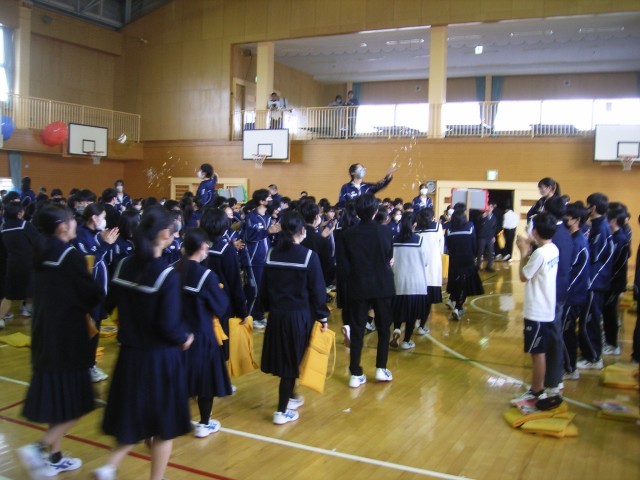 https://susono.schoolweb.ne.jp/2220007/blog_img/232282850?tm=20250314094506